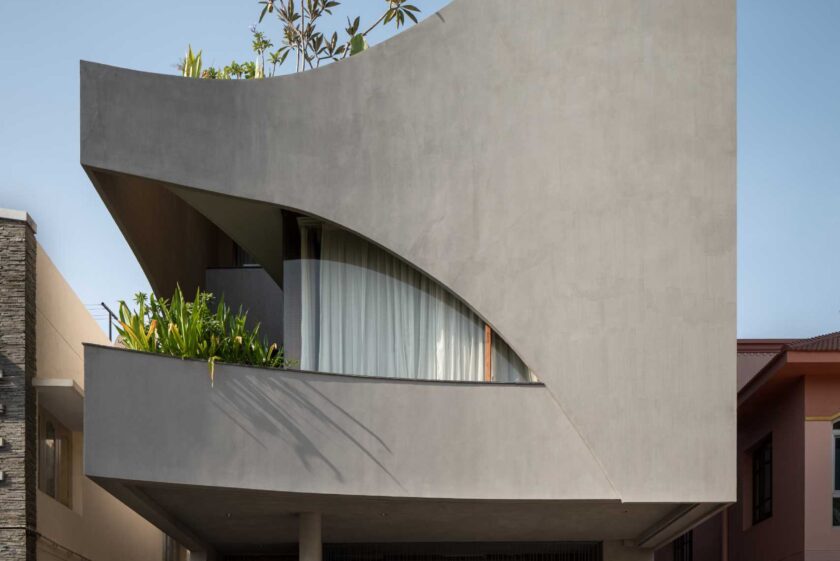 Khi khối bê tông trở thành nghệ thuật ánh sáng và không gian sống